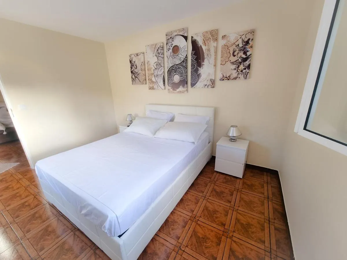 Dom wakacyjny House In Central Sanatana, Near Top Hiking Trails And Levadas, Pico Ruivo Santana