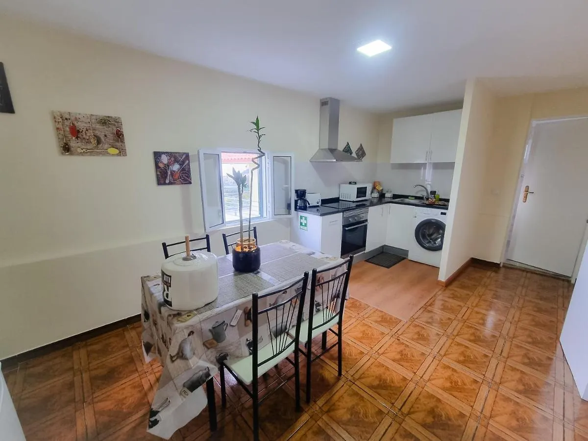 House In Central Sanatana, Near Top Hiking Trails And Levadas, Pico Ruivo Santana  Dom wakacyjny