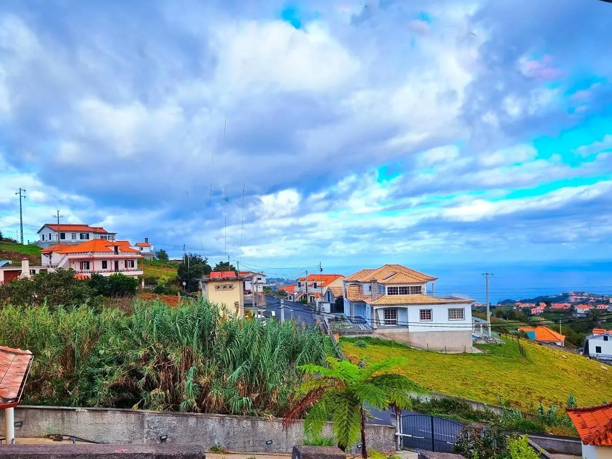 House In Central Sanatana, Near Top Hiking Trails And Levadas, Pico Ruivo Santana  0*, Santana (Madeira) Portugalia
